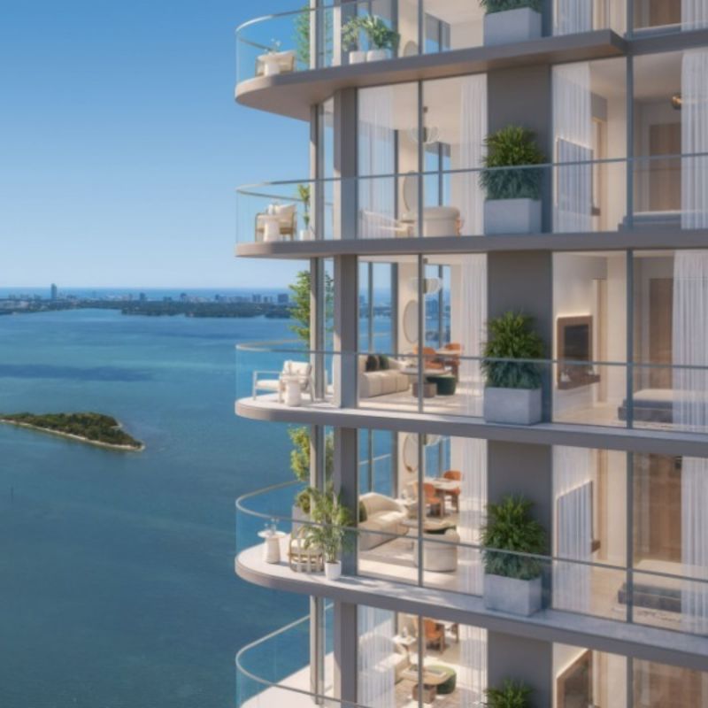 Luis E Gutierrez | Edge House Miami